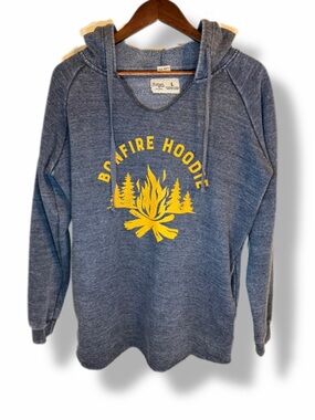 River Wear True North Bonfire Hoodie Gray Graphic Pullover Size L